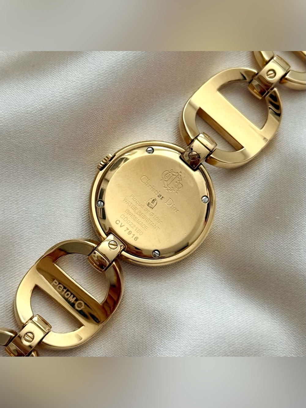 AUTHENTIC RARE VINTAGE DIOR GOLD WATCH - Picture 7 of 8